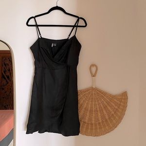 Little black wrap dress Medium
